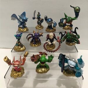 Fantasy Warriors Playset with Gold and Blue Accents